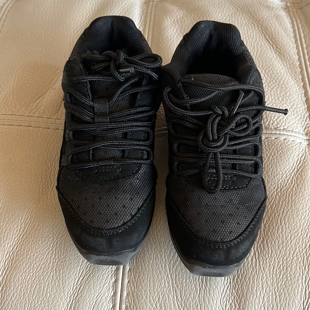 Capezio girls hip hop shoes. Used, size 1.5